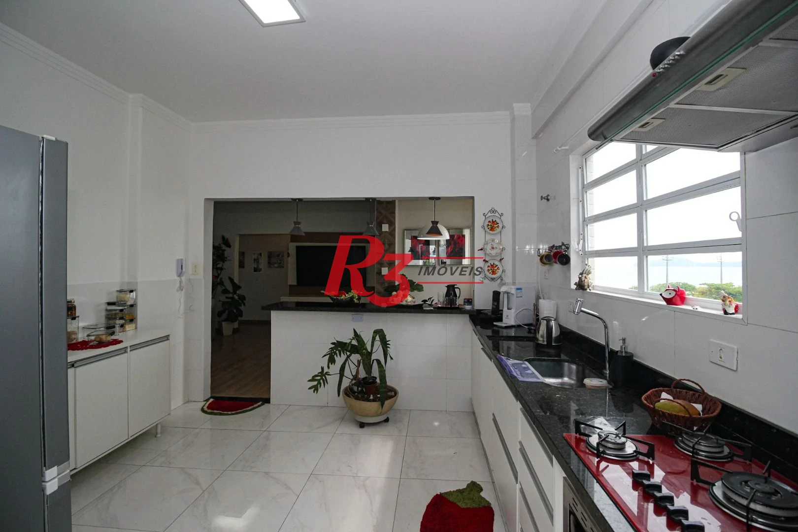 Apartamento com 3 dormitórios para alugar, 138 m² por R$ 8.500,02/mês - Gonzaga - Santos/SP