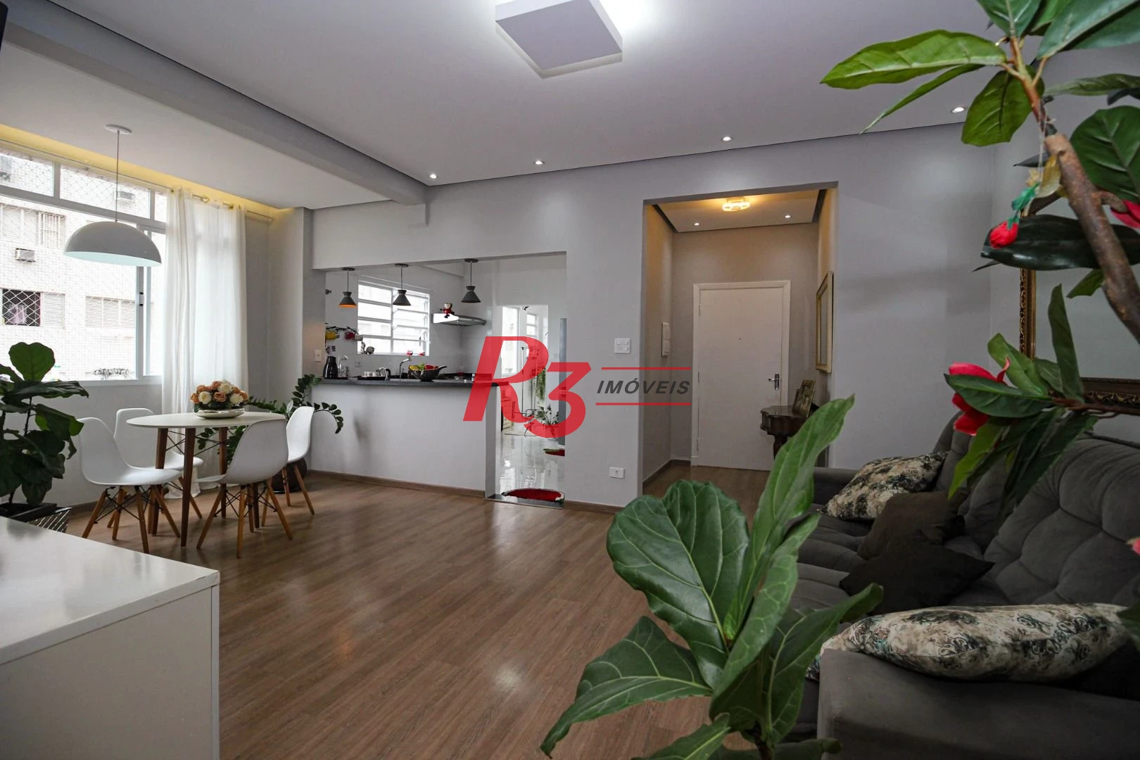 Apartamento com 3 dormitórios para alugar, 138 m² por R$ 8.500,02/mês - Gonzaga - Santos/SP