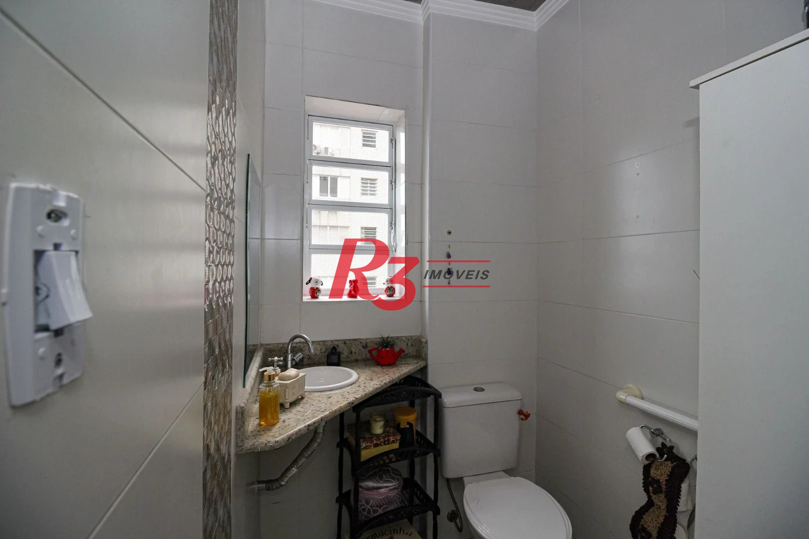 Apartamento com 3 dormitórios para alugar, 138 m² por R$ 8.500,02/mês - Gonzaga - Santos/SP