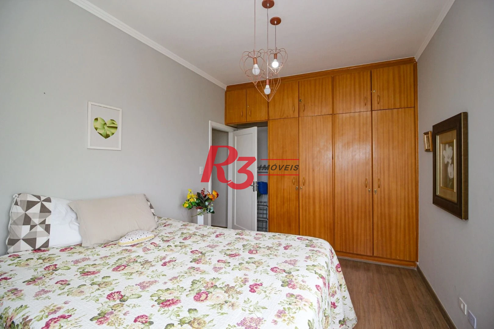 Apartamento com 3 dormitórios para alugar, 138 m² por R$ 8.500,02/mês - Gonzaga - Santos/SP