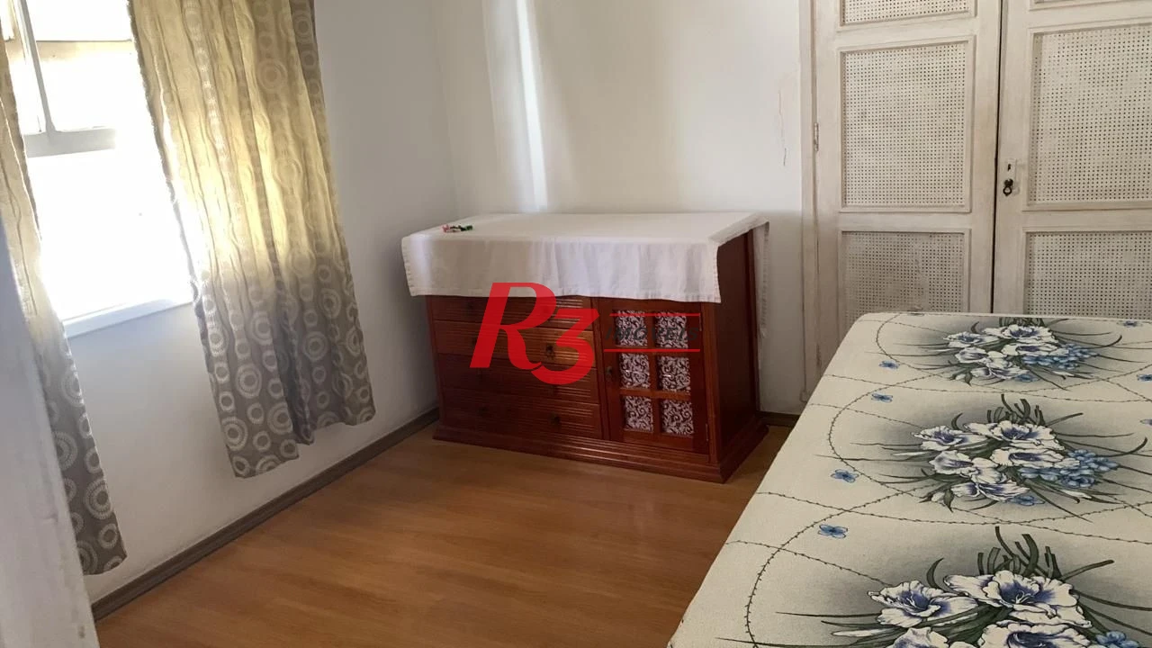 Apartamento á venda 2 dormitórios no bairro Boqueirão Santos