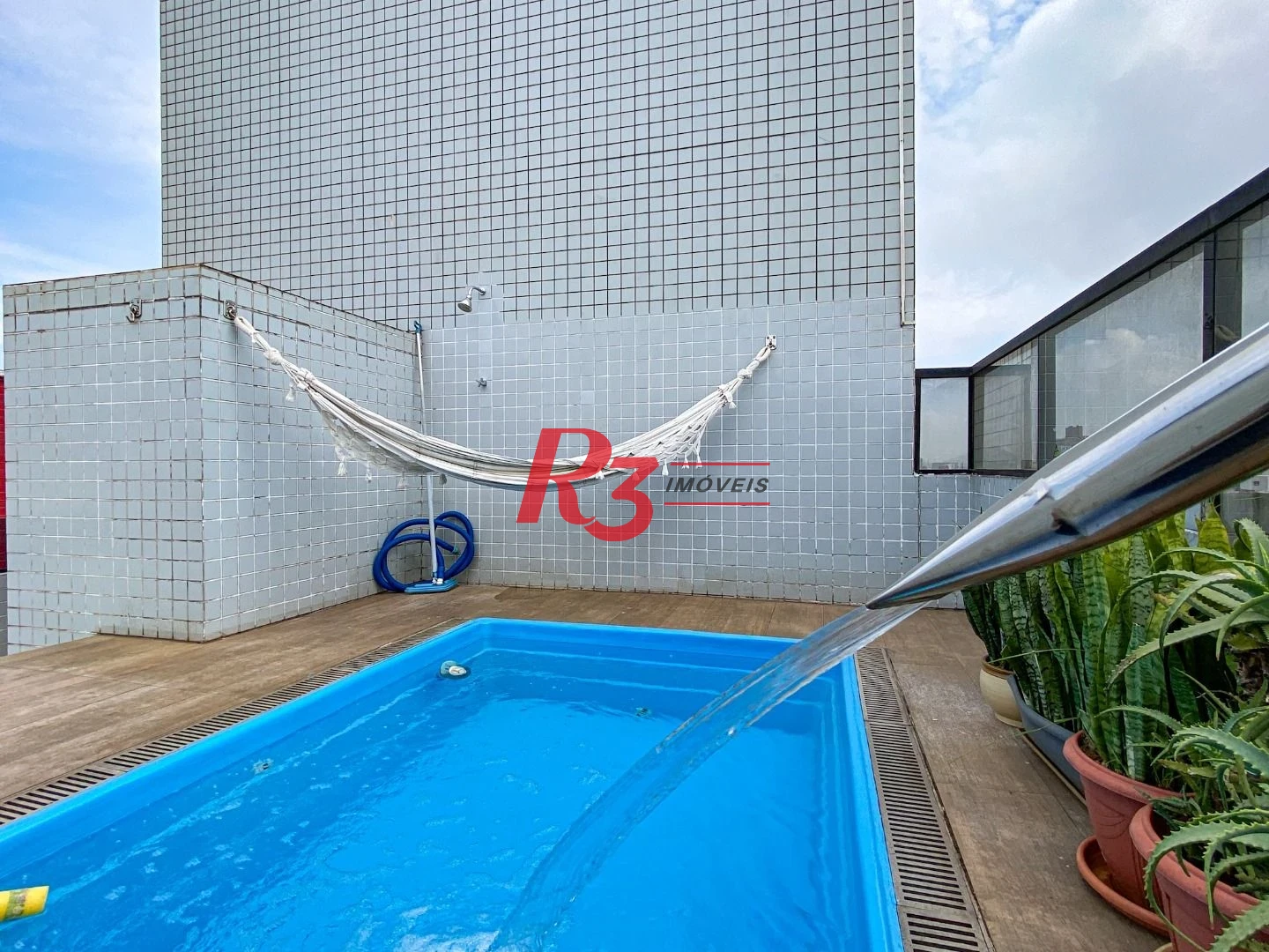 Cobertura Triplex com 3 dormitórios à venda, 300 m² por R$ 1.750.000 - Aparecida - Santos/SP