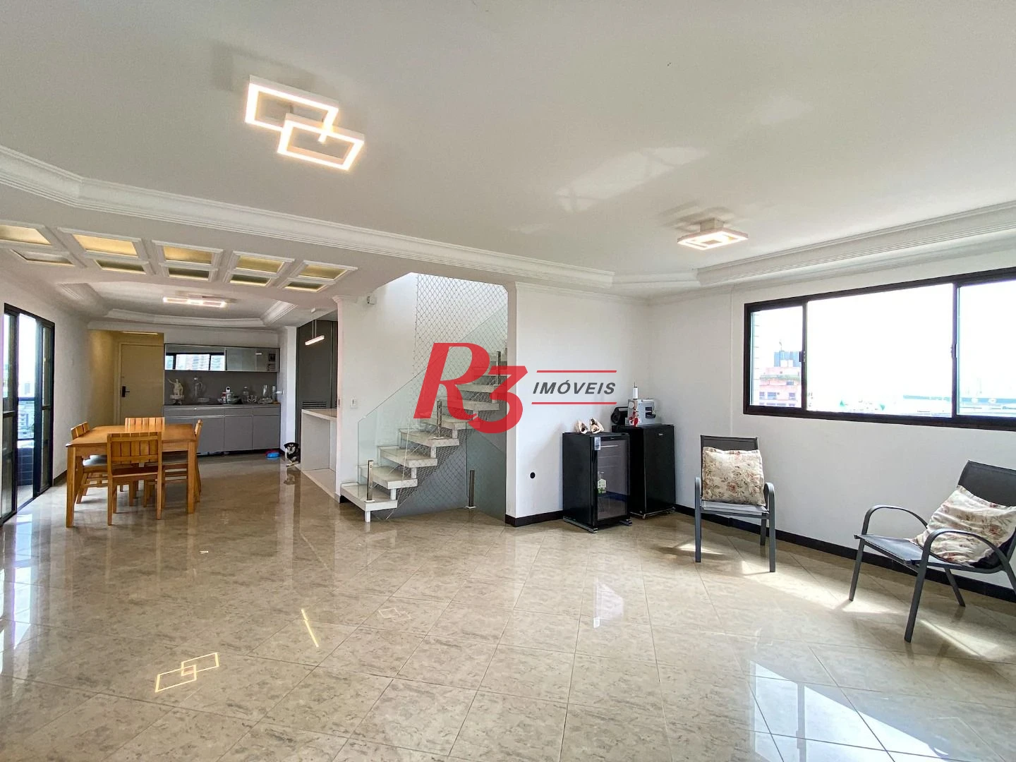 Cobertura Triplex com 3 dormitórios à venda, 300 m² por R$ 1.750.000 - Aparecida - Santos/SP