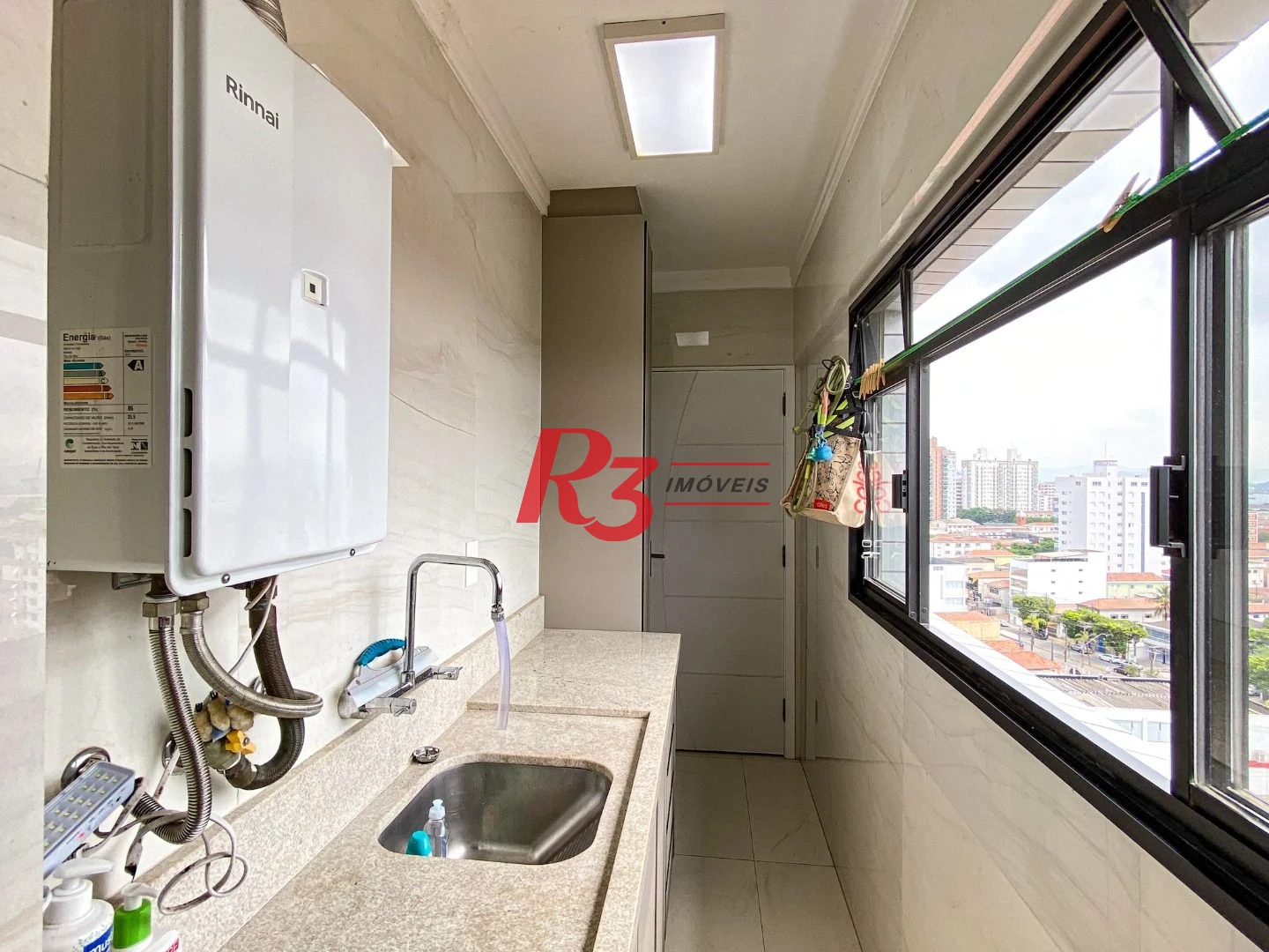 Cobertura Triplex com 3 dormitórios à venda, 300 m² por R$ 1.750.000 - Aparecida - Santos/SP
