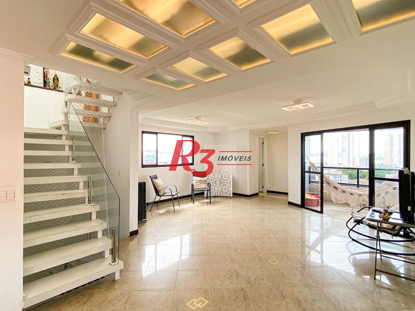 Cobertura Triplex com 3 dormitórios à venda, 300 m² por R$ 1.750.000 - Aparecida - Santos/SP