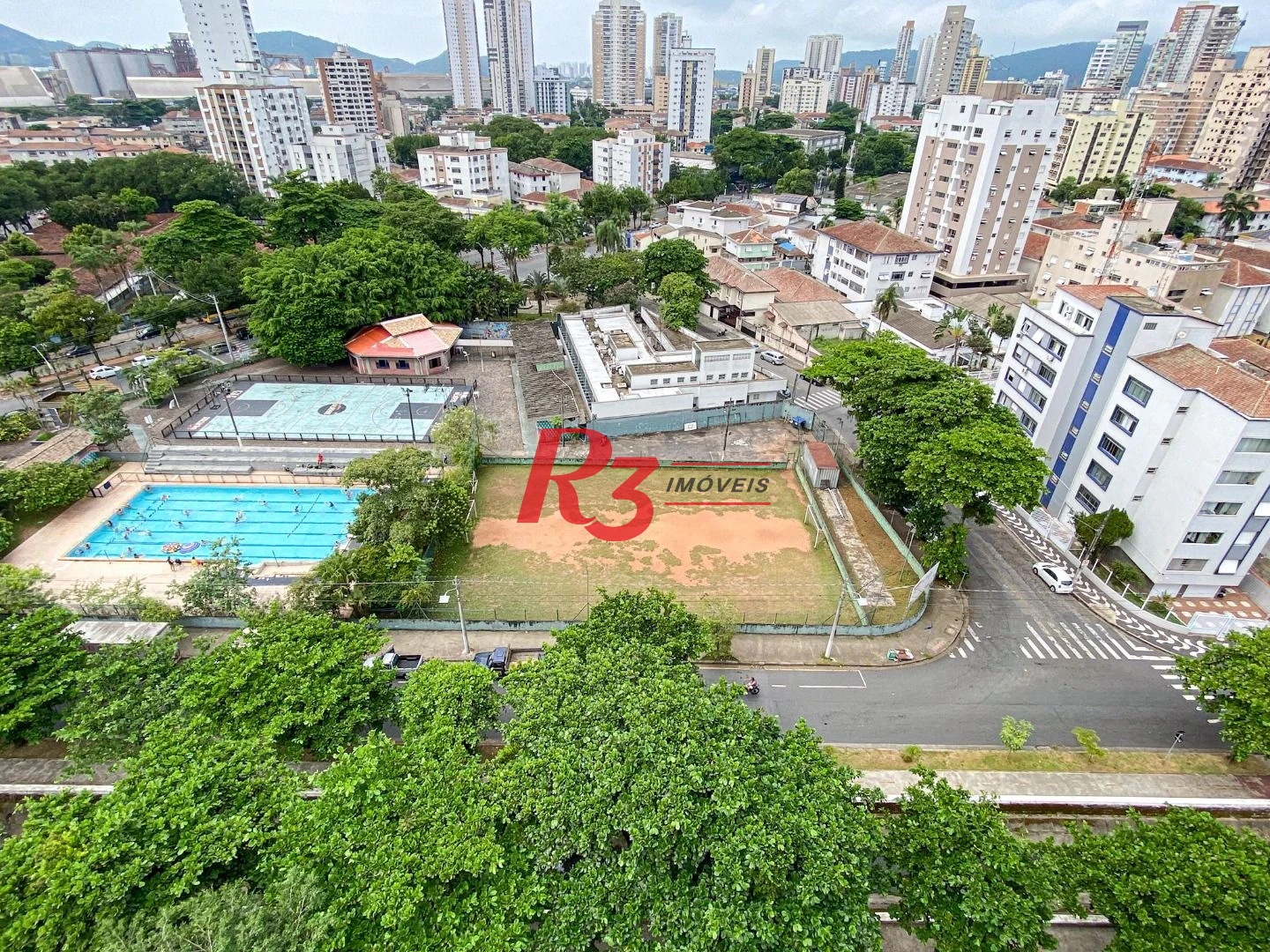 Cobertura Triplex com 3 dormitórios à venda, 300 m² por R$ 1.750.000 - Aparecida - Santos/SP