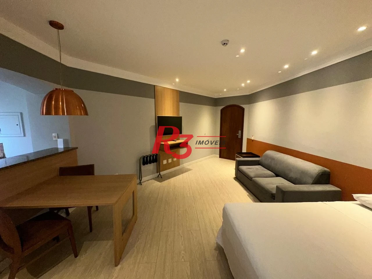 Flat com localização privilegiada em Santos