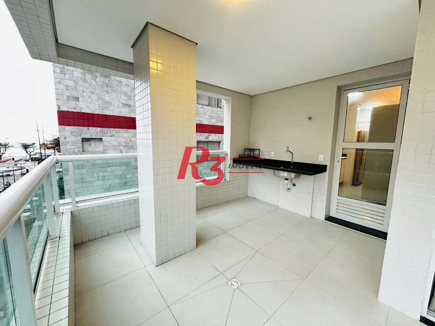 Apartamento à venda, 85 m² por R$ 1.650.000,00 - Embaré - Santos/SP