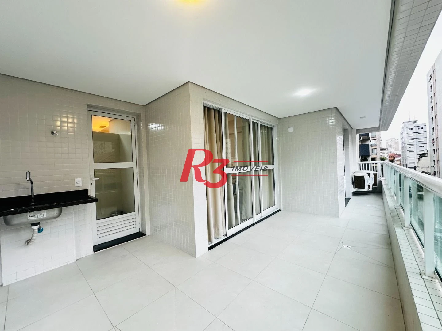Apartamento à venda, 85 m² por R$ 1.650.000,00 - Embaré - Santos/SP