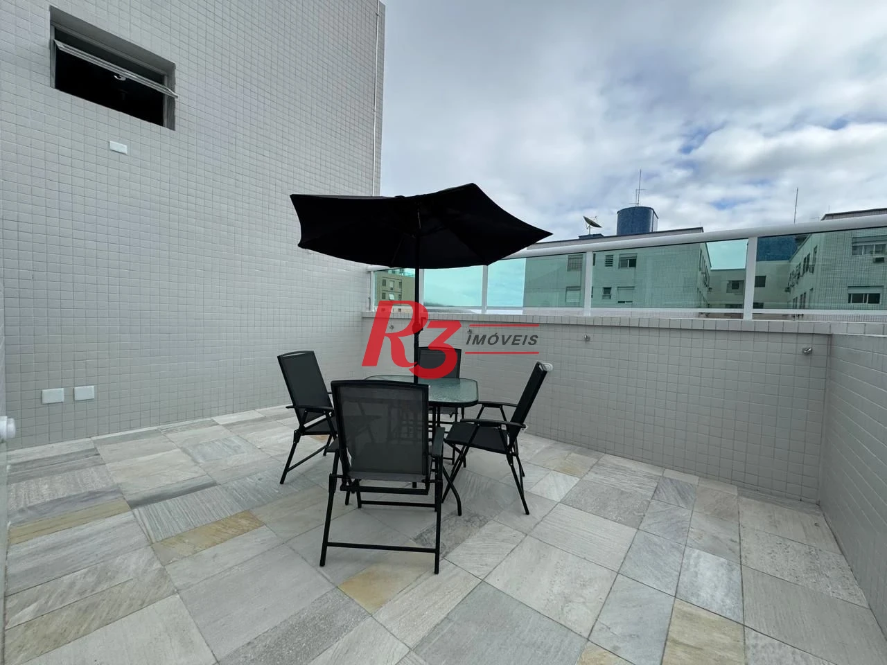 Apartamento com 2 dormitórios à venda, 85 m² por R$ 1.800.000,00 - Embaré - Santos/SP