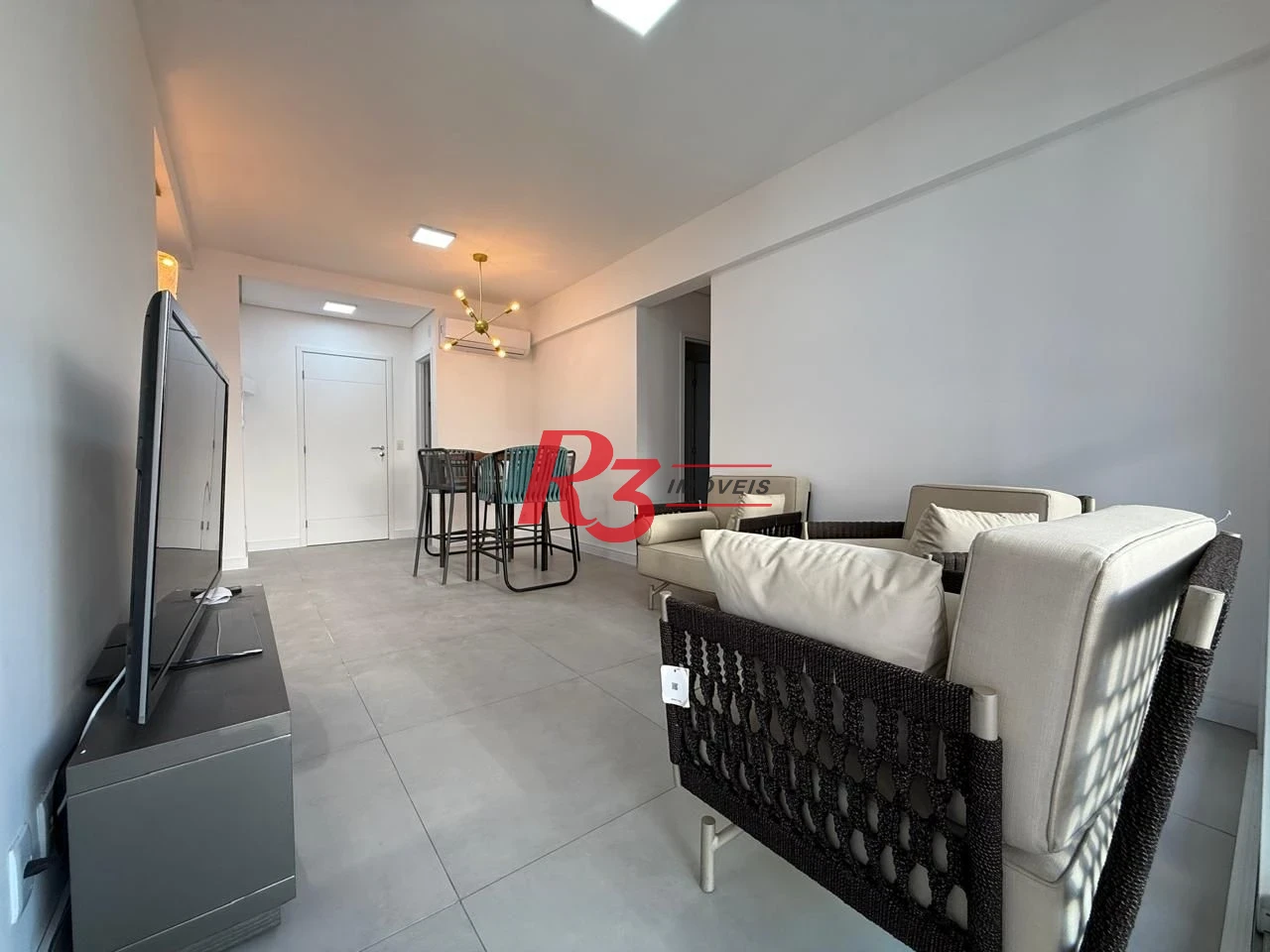 Apartamento com 2 dormitórios à venda, 85 m² por R$ 1.800.000,00 - Embaré - Santos/SP
