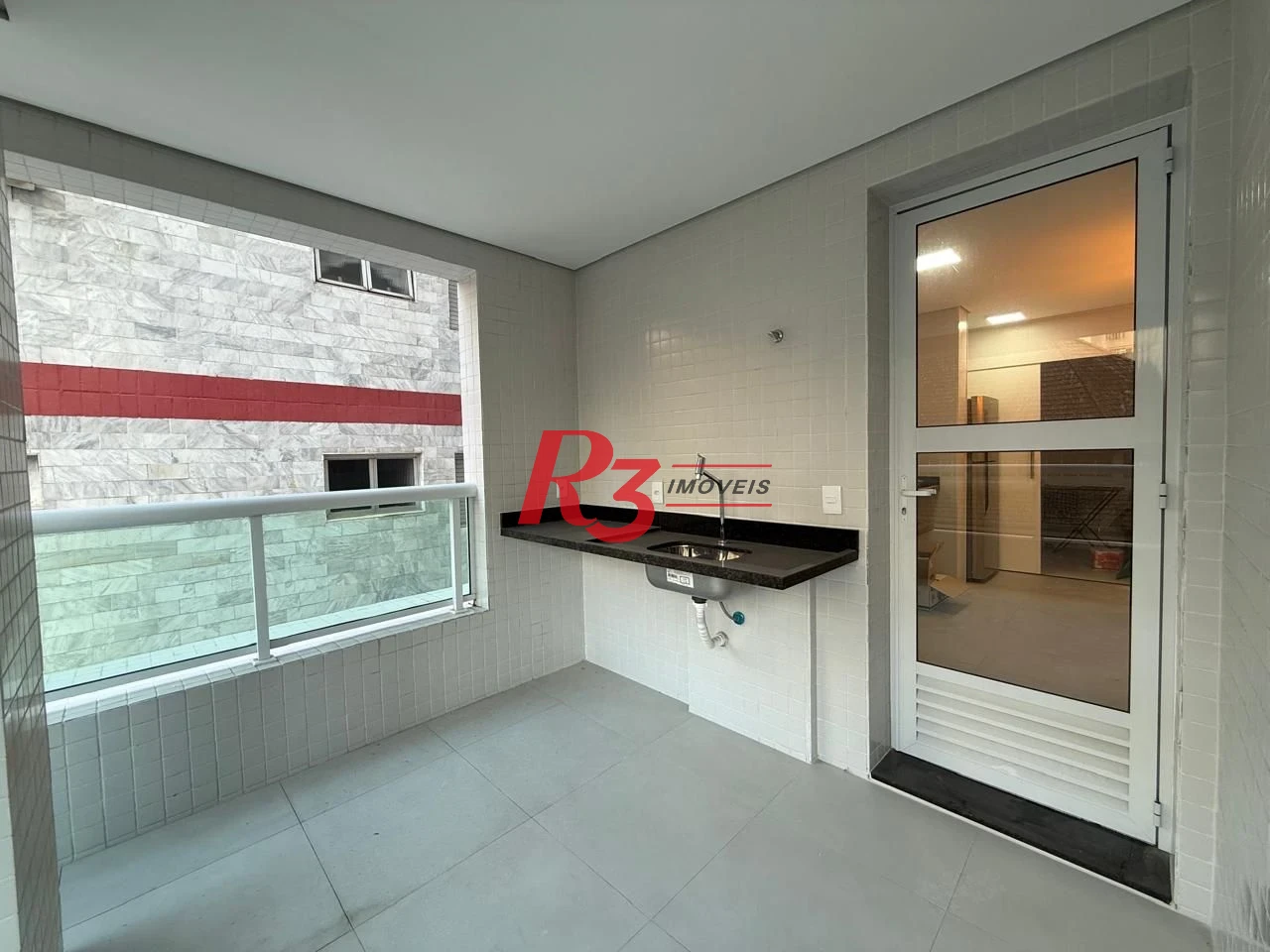 Apartamento com 2 dormitórios à venda, 85 m² por R$ 1.800.000,00 - Embaré - Santos/SP