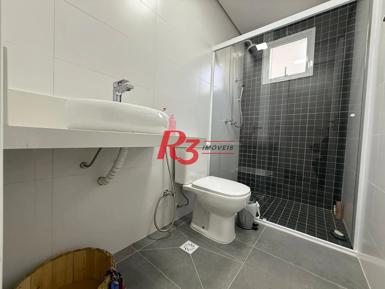 Apartamento com 2 dormitórios à venda, 85 m² por R$ 1.800.000,00 - Embaré - Santos/SP