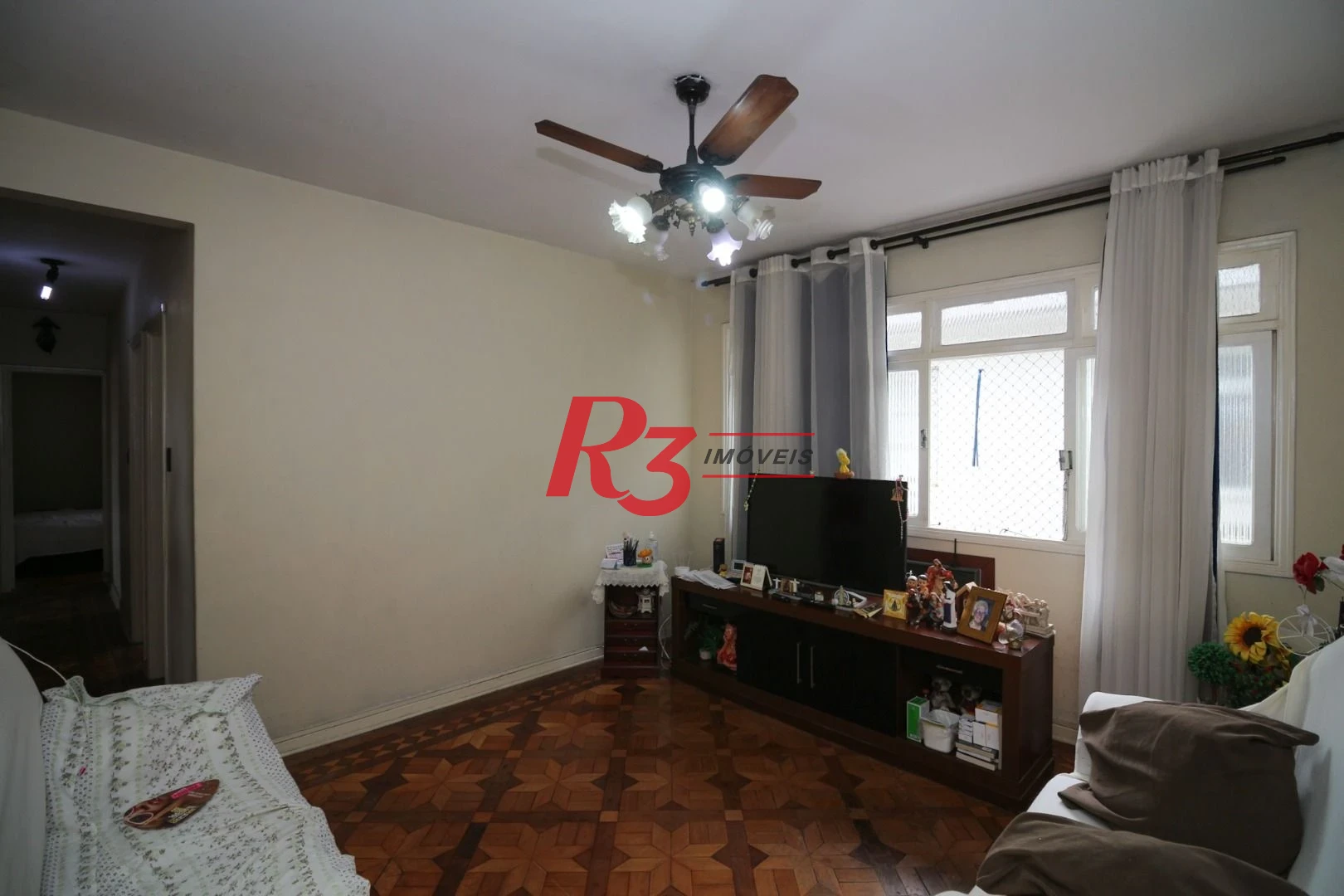 Apartamento com 2 Quartos à venda, 85 m² por R$ 420.000 - Campo Grande - Santos/SP