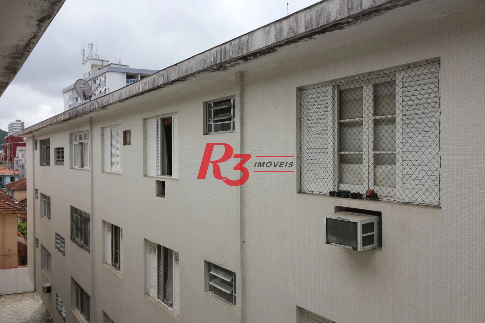 Apartamento com 2 Quartos à venda, 85 m² por R$ 420.000 - Campo Grande - Santos/SP