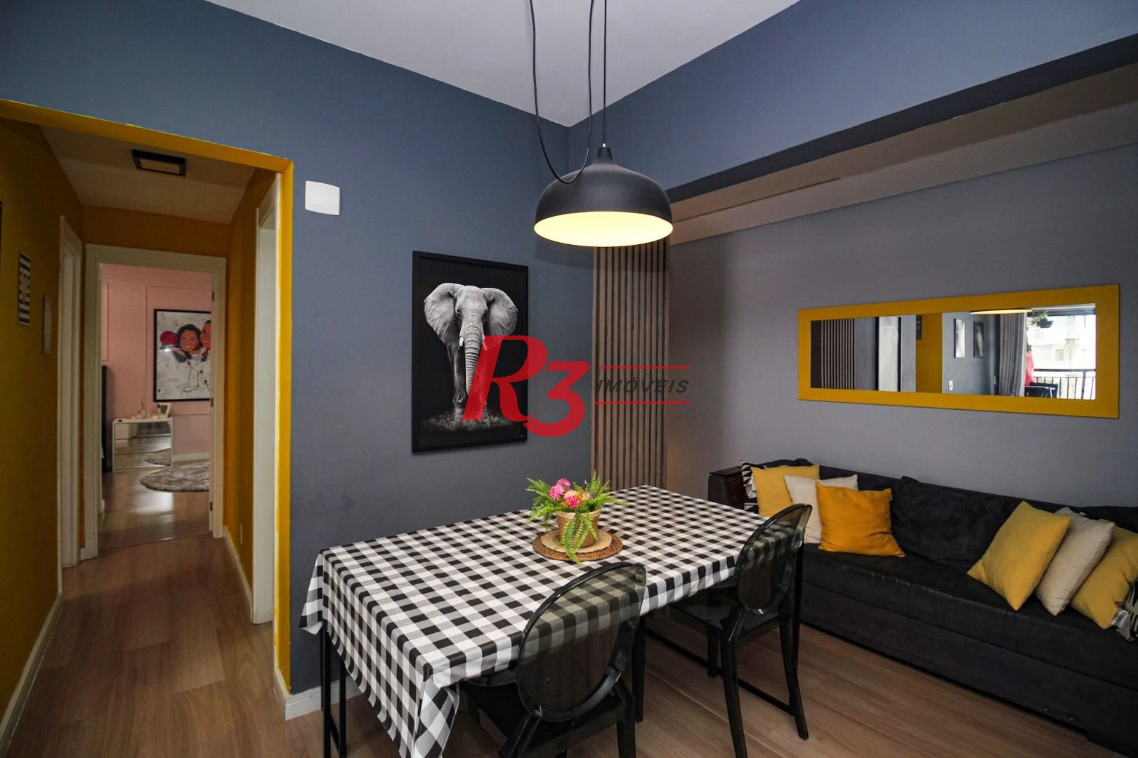Apartamento com 2 quartos à venda, 63 m² por R$ 700.000 - Marapé - Santos/SP