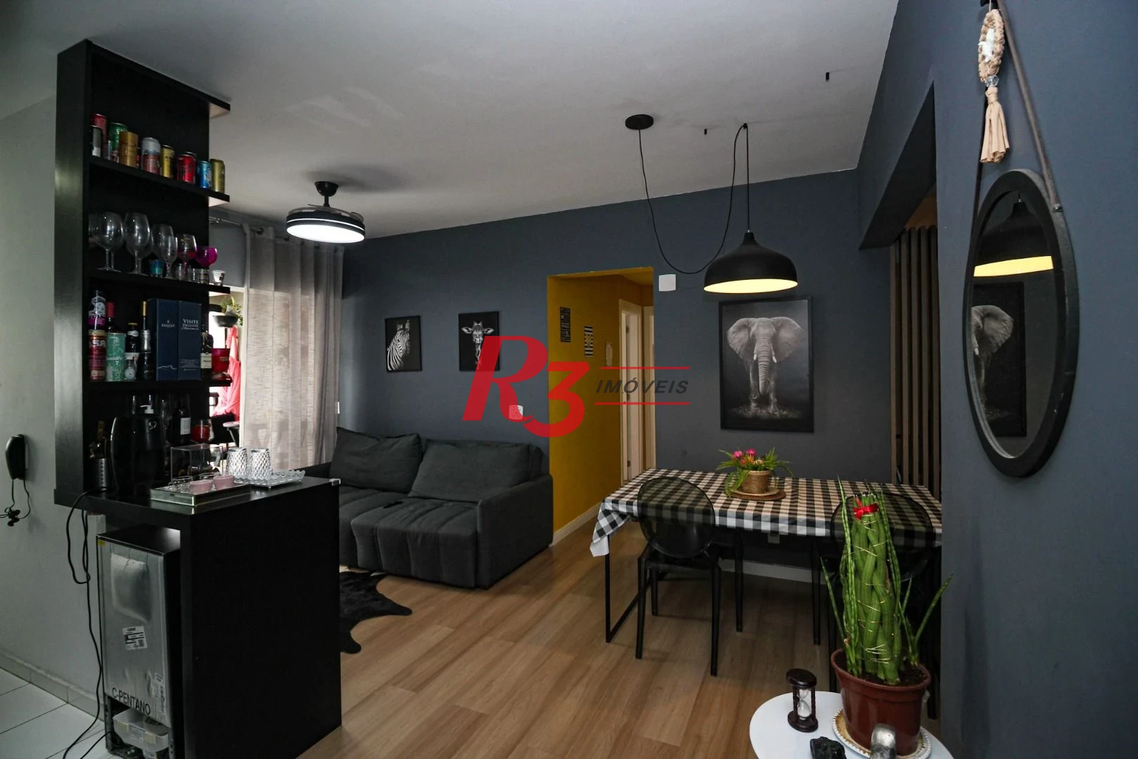 Apartamento com 2 quartos à venda, 63 m² por R$ 700.000 - Marapé - Santos/SP
