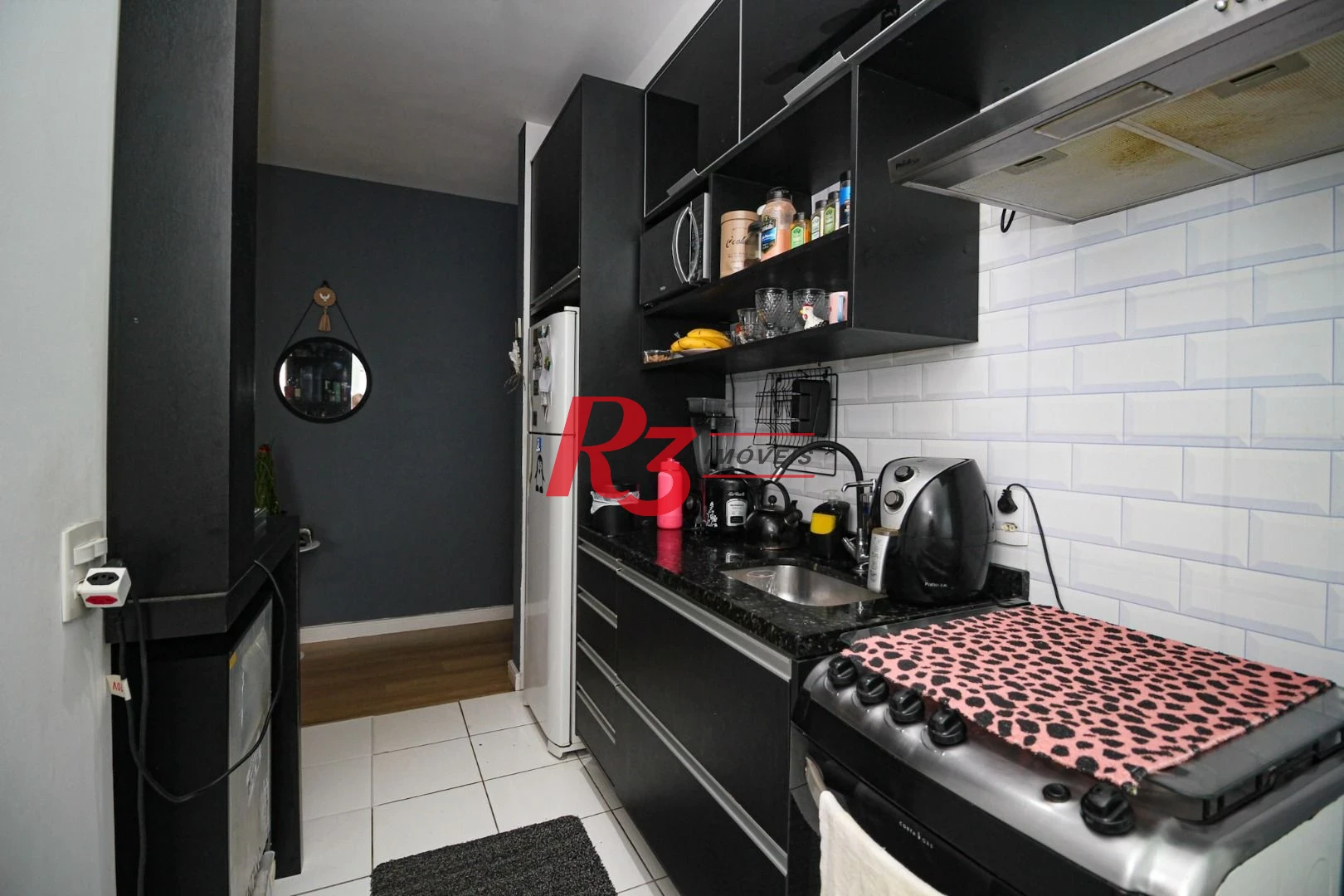 Apartamento com 2 quartos à venda, 63 m² por R$ 700.000 - Marapé - Santos/SP