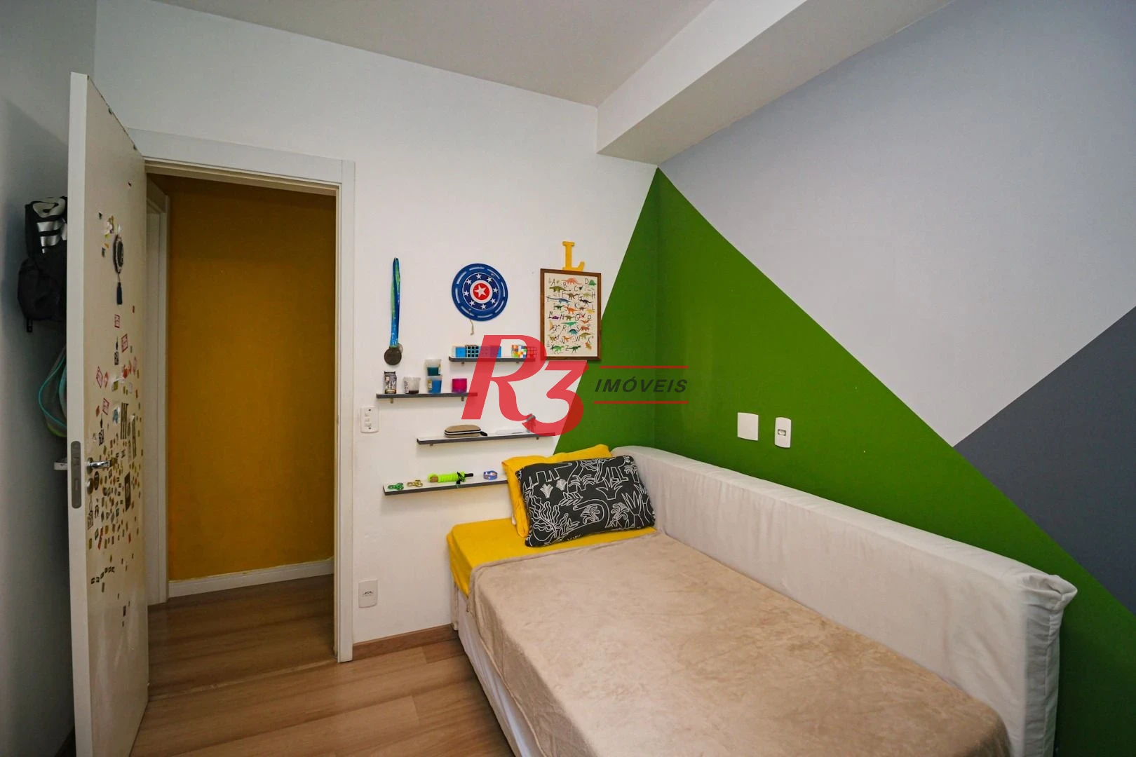 Apartamento com 2 quartos à venda, 63 m² por R$ 700.000 - Marapé - Santos/SP
