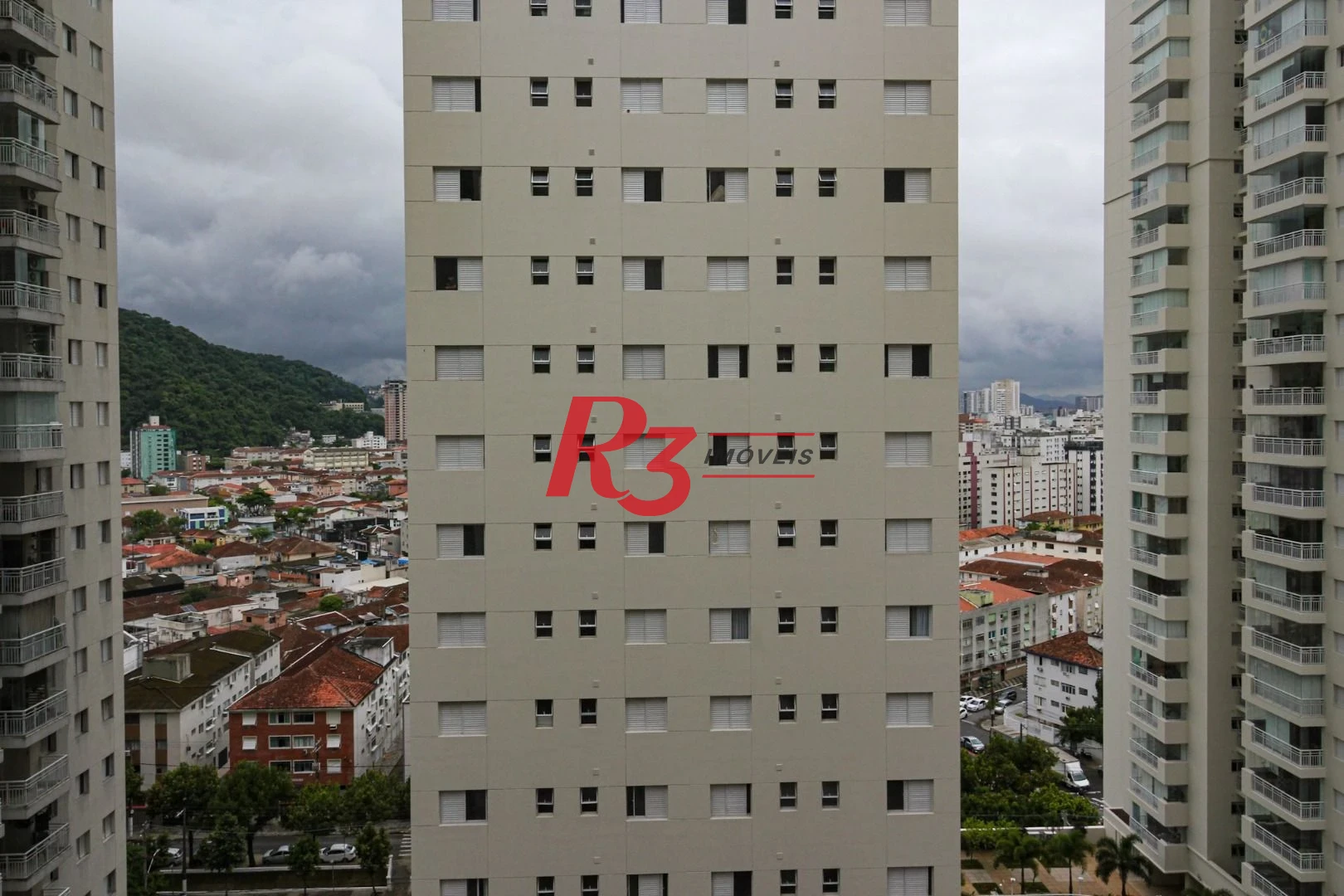 Apartamento com 2 quartos à venda, 63 m² por R$ 700.000 - Marapé - Santos/SP