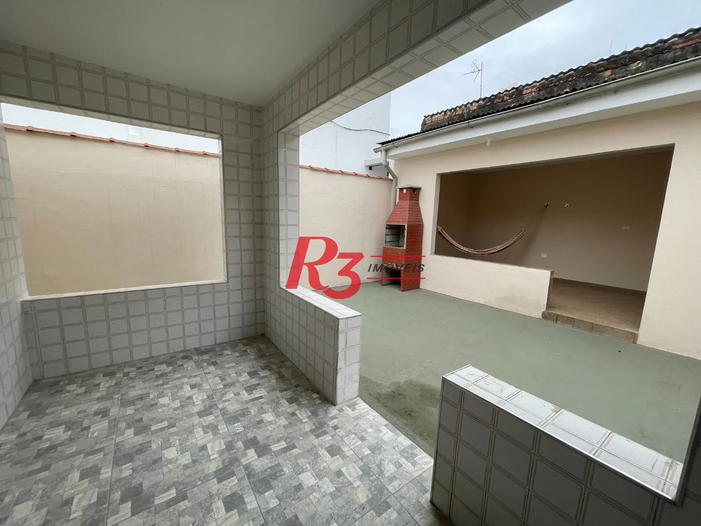 Casa à venda, 240 m² por R$ 793.000,00 - P. Praia - Santos/SP