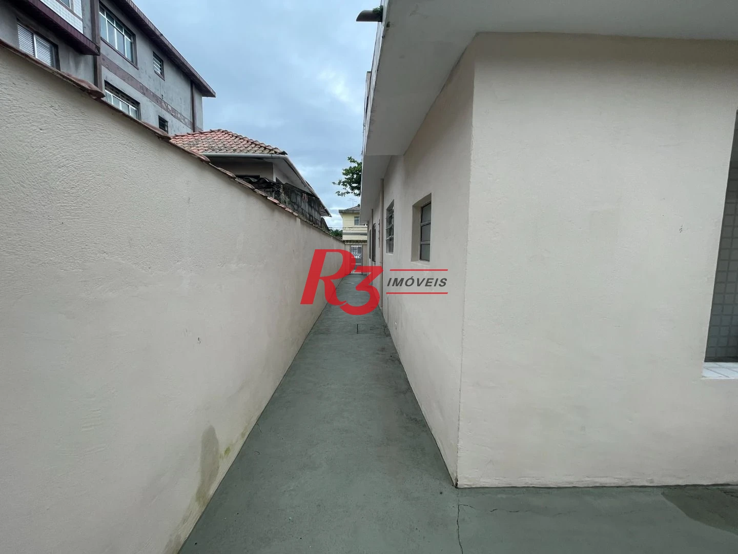 Casa à venda, 240 m² por R$ 793.000,00 - P. Praia - Santos/SP