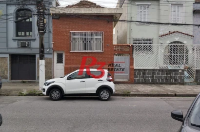 Excelente casa com 300m2 de área