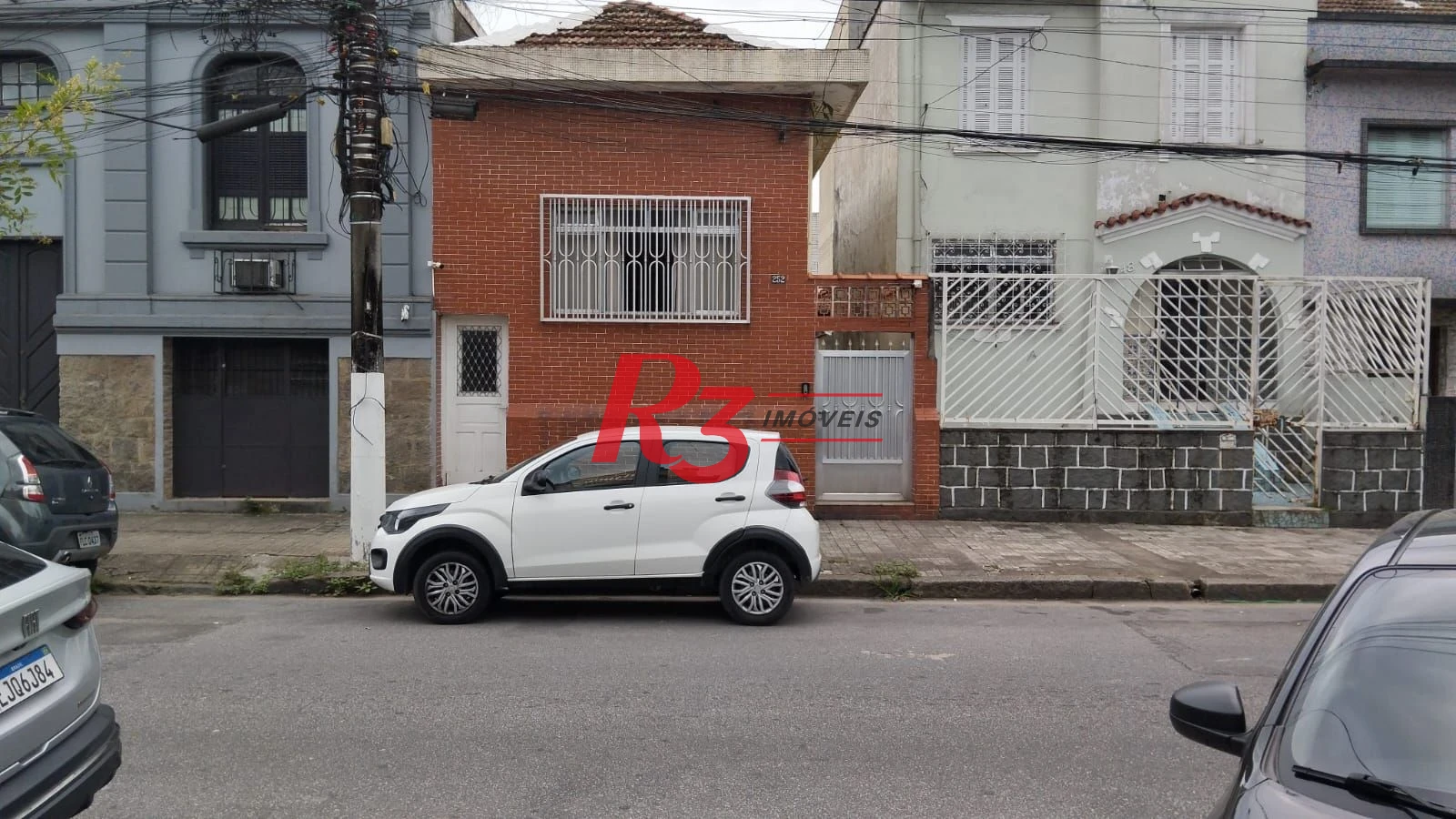 Excelente casa com 300m2 de área
