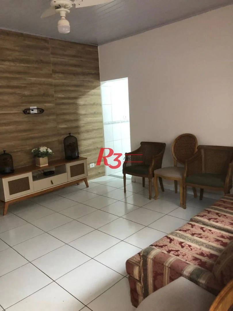 Excelente casa com 300m2 de área