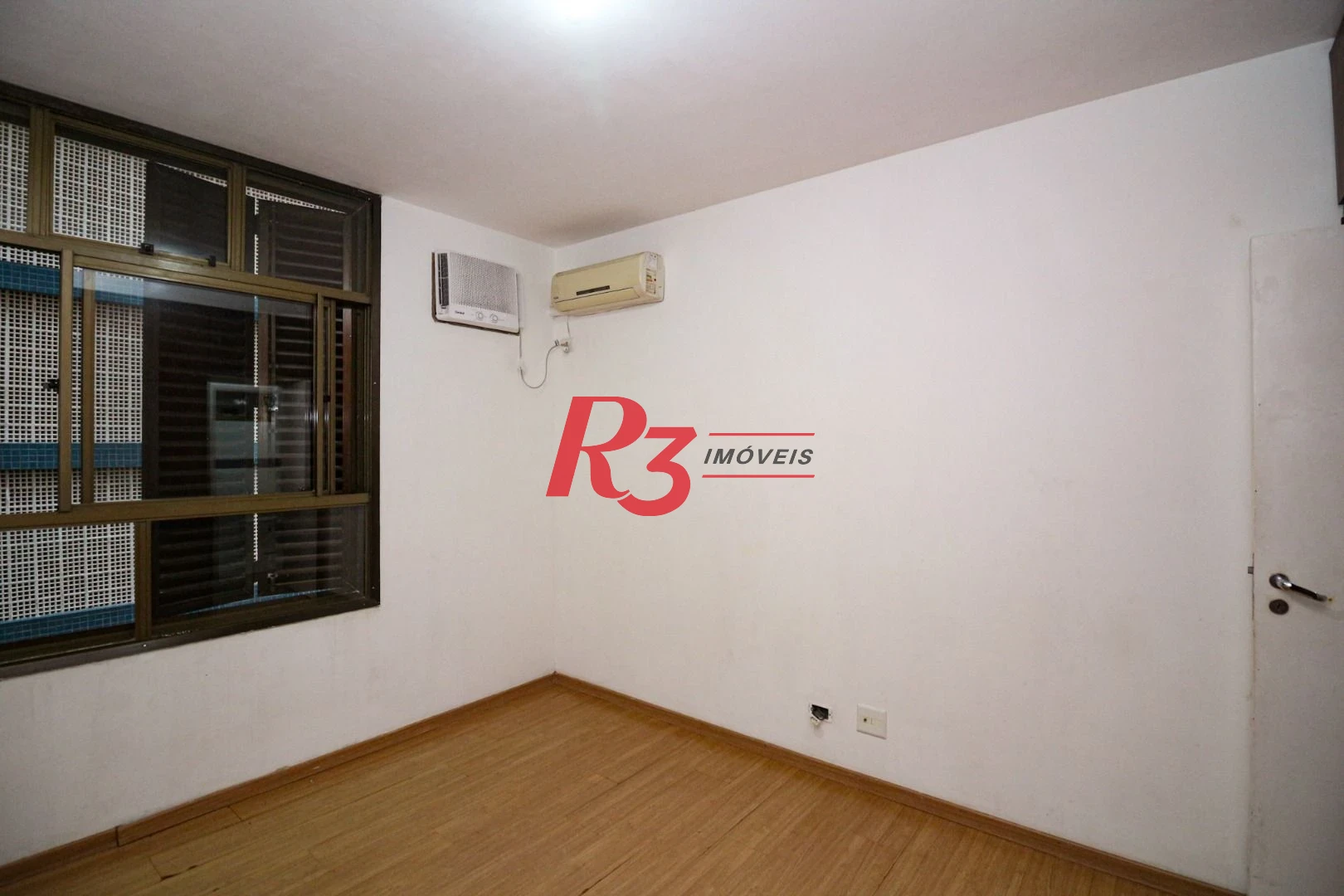 Apartamento com 2 dormitórios à venda, 98 m² por R$ 800.000,00 - Aparecida - Santos/SP