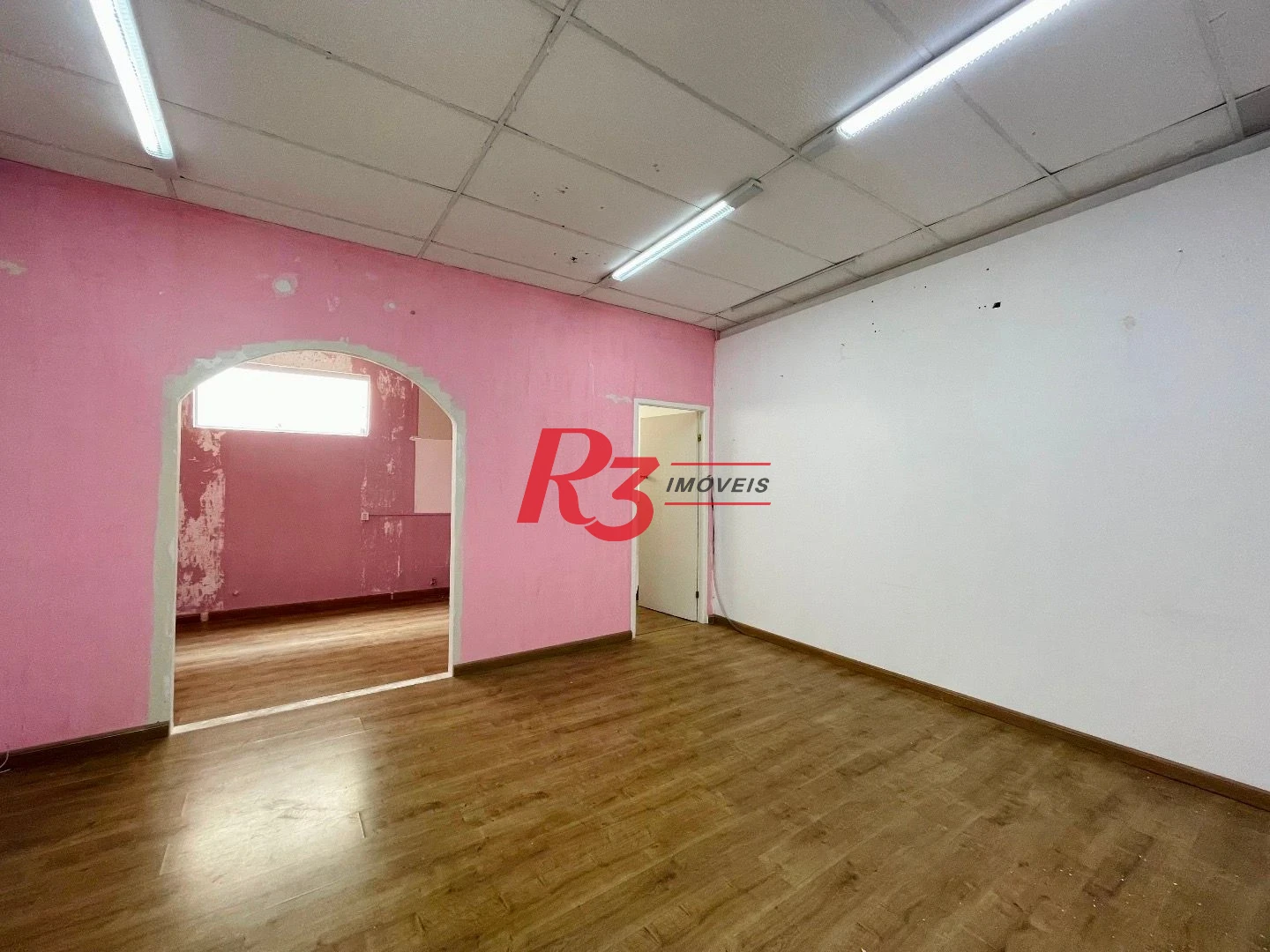 Sala para alugar, 30 m² por R$ 2.500,00/mês - Gonzaga - Santos/SP