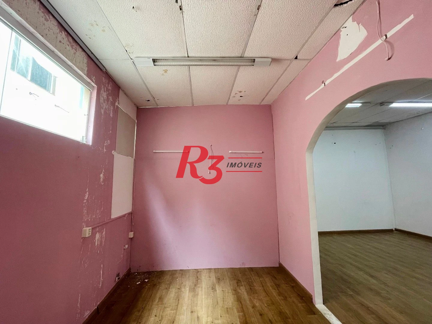 Sala para alugar, 30 m² por R$ 2.500,00/mês - Gonzaga - Santos/SP
