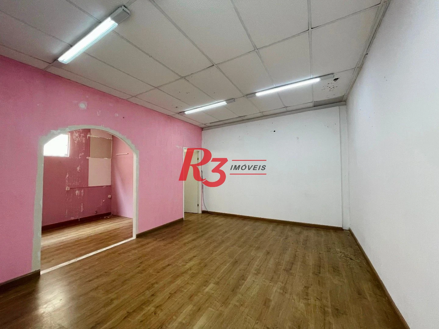 Sala para alugar, 30 m² por R$ 2.500,00/mês - Gonzaga - Santos/SP