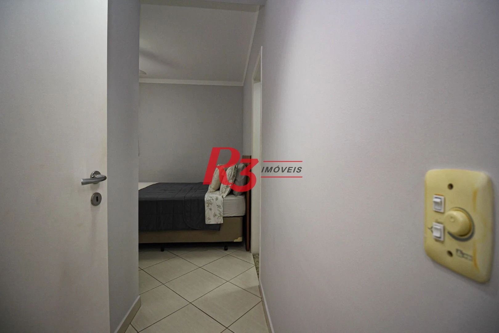 Casa com 3 dormitórios c 3 suites, Piscina  à venda, 141 m² por R$ 1.340.000 - Marapé - Santos/SP