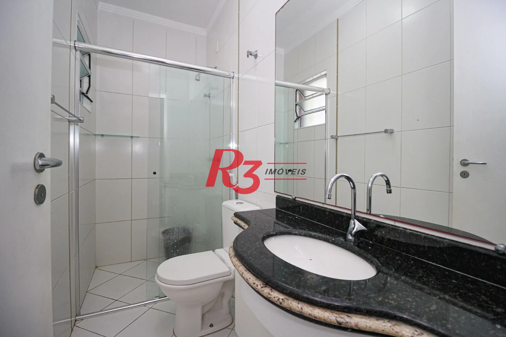 Casa com 3 dormitórios c 3 suites, Piscina  à venda, 141 m² por R$ 1.340.000 - Marapé - Santos/SP