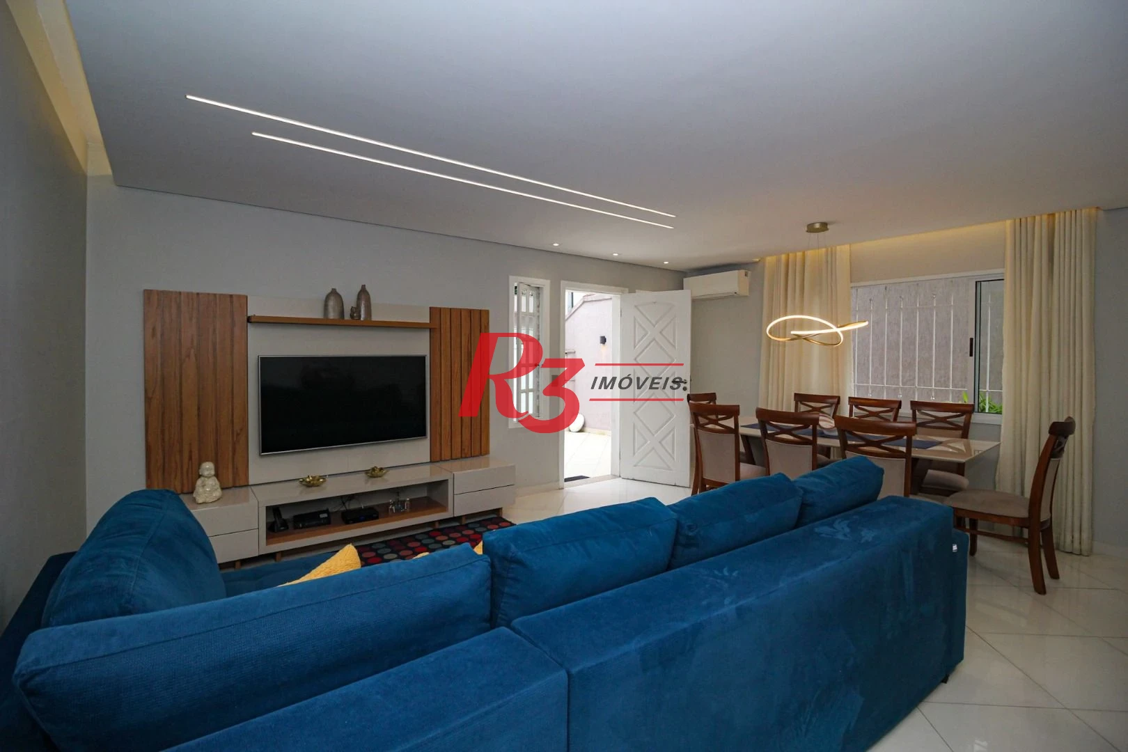 Casa com 3 dormitórios c 3 suites, Piscina  à venda, 141 m² por R$ 1.340.000 - Marapé - Santos/SP