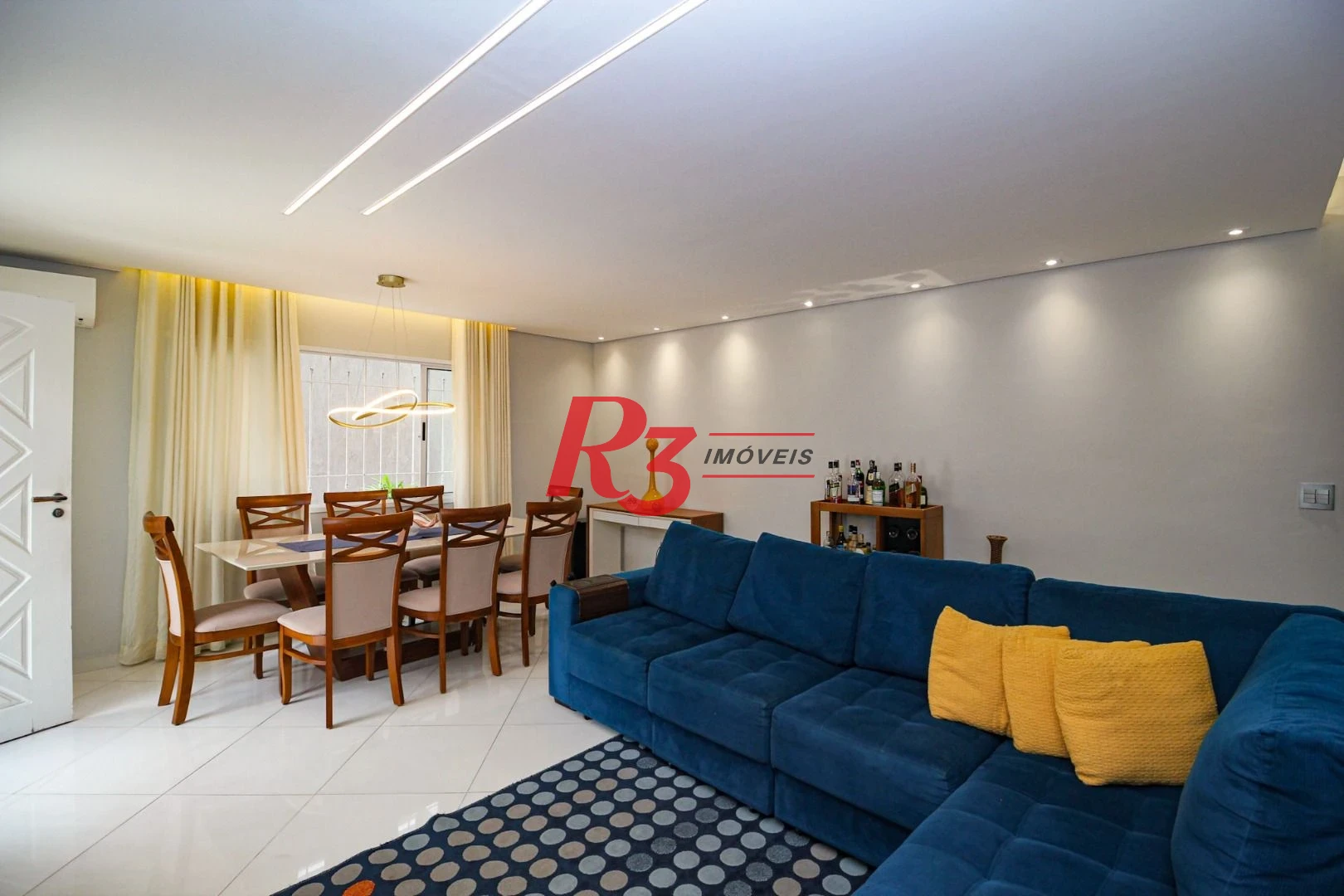 Casa com 3 dormitórios c 3 suites, Piscina  à venda, 141 m² por R$ 1.340.000 - Marapé - Santos/SP