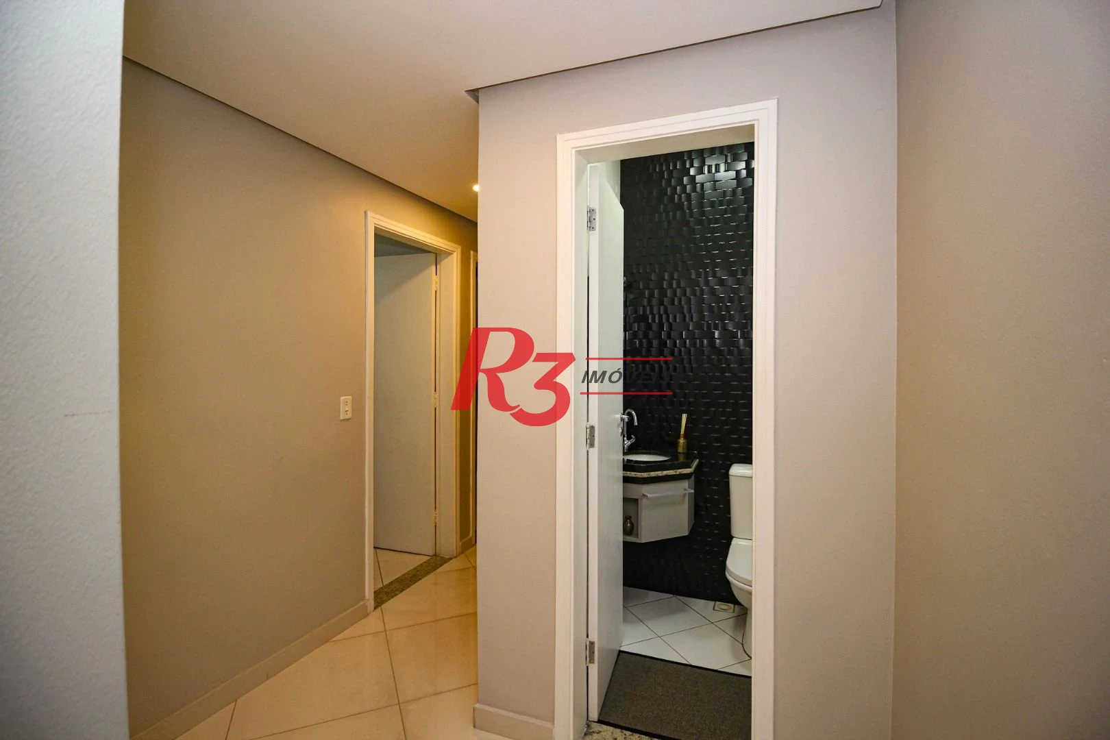 Casa com 3 dormitórios c 3 suites, Piscina  à venda, 141 m² por R$ 1.340.000 - Marapé - Santos/SP