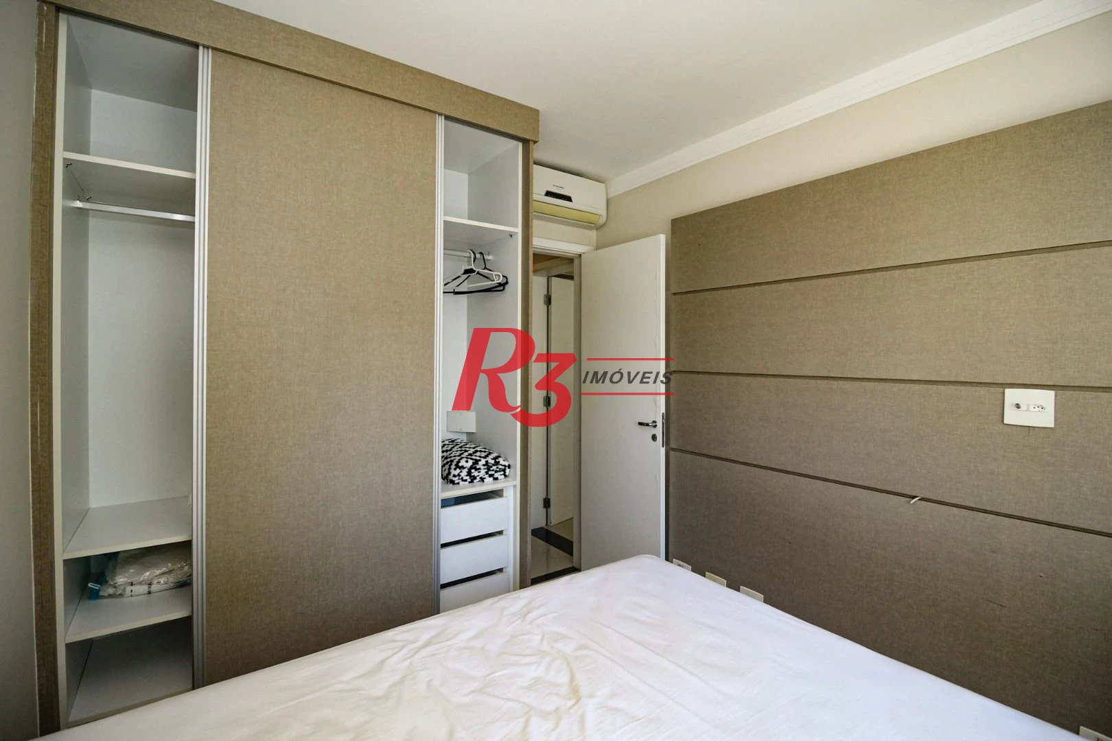 Apartamento à venda, 132 m² por R$ 1.830.000,00 - Ponta da Praia - Santos/SP