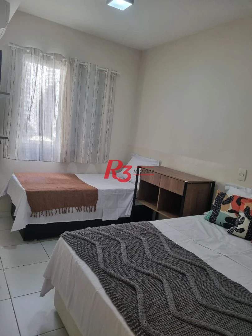 Apartamento com 2 dormitórios para alugar, 64 m² por R$ 4.980,00/mês - Marapé - Santos/SP