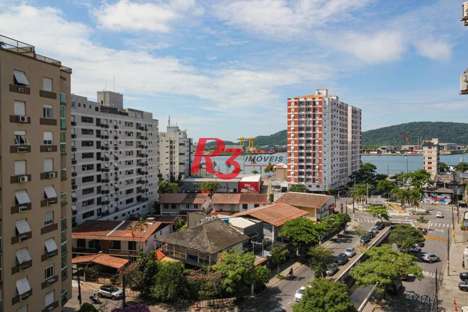 Apartamento para alugar, 137 m² por R$ 5.500,00/mês - Ponta da Praia - Santos/SP