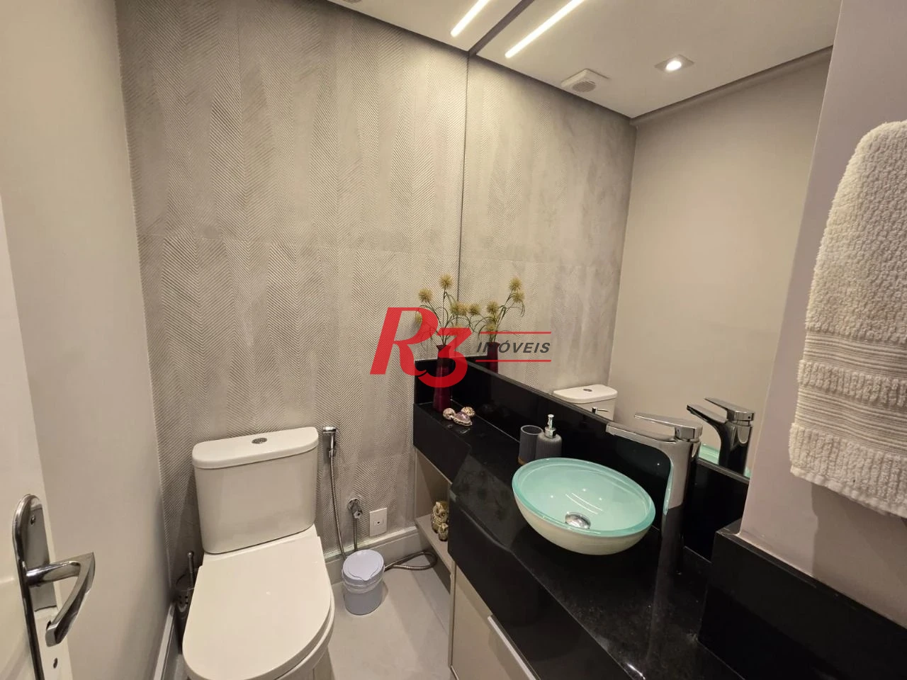 Apartamento com 1 dormitório à venda, 68 m² por R$ 649.000,00 - Boqueirão - Santos/SP
