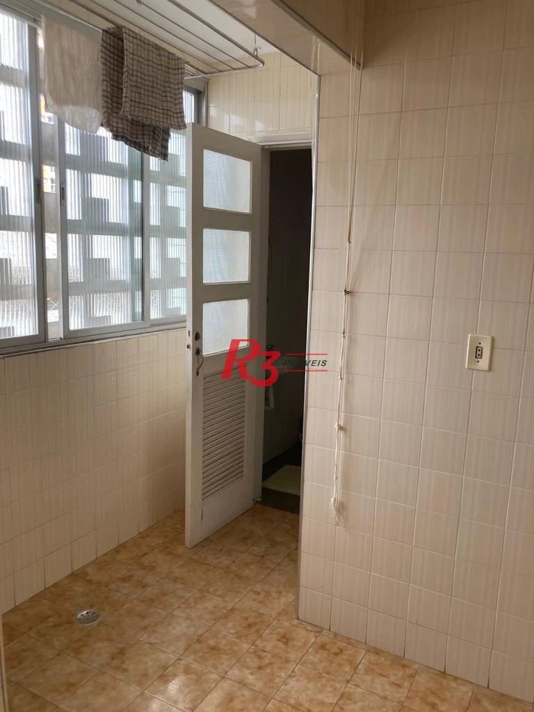 Apartamento com 2 dormitórios à venda, 108 m² por R$ 895.000,00 - Embaré - Santos/SP