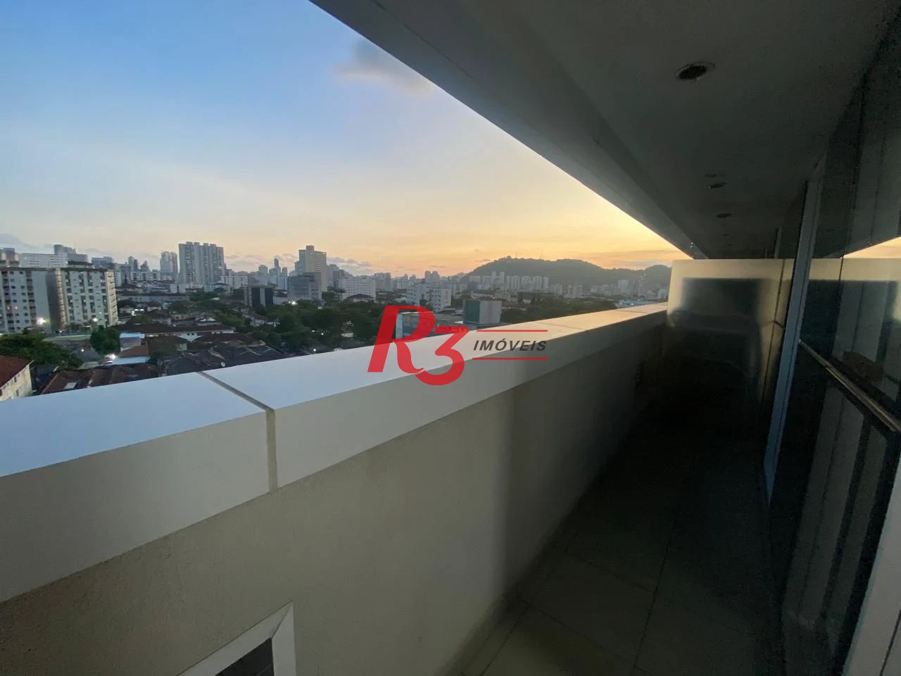 Sala à venda, 38 m² por R$ 350.000,00 - Vila Belmiro - Santos/SP