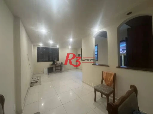 Casa com 3 dormitórios, 170 m² - venda por R$ 1.600.000,00 ou aluguel por R$ 12.000,00 - Gonzaga - Santos/SP