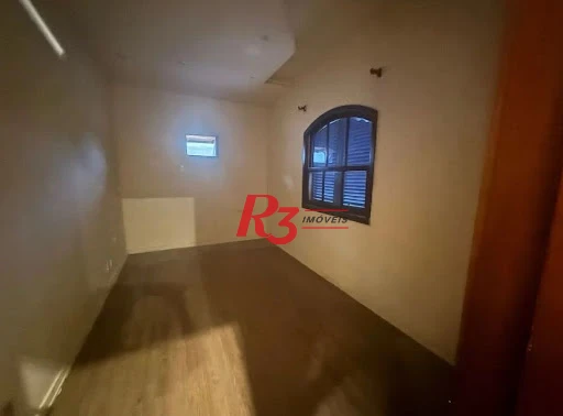Casa com 3 dormitórios, 170 m² - venda por R$ 1.600.000,00 ou aluguel por R$ 12.000,00 - Gonzaga - Santos/SP