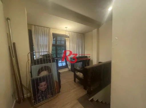 Casa com 3 dormitórios, 170 m² - venda por R$ 1.600.000,00 ou aluguel por R$ 12.000,00 - Gonzaga - Santos/SP