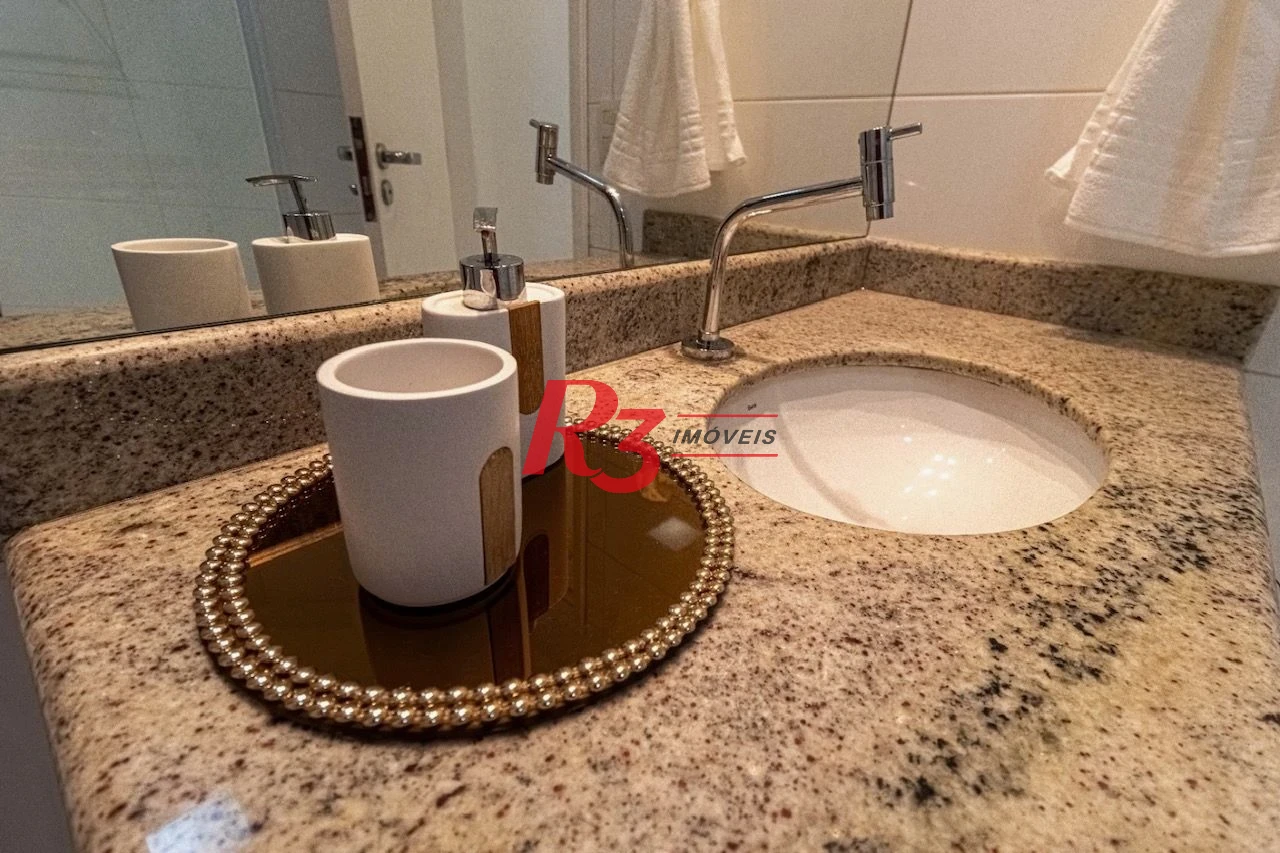 Apartamento com 1 dormitório à venda, 55 m² por R$ 590.000,00 - Pompéia - Santos/SP