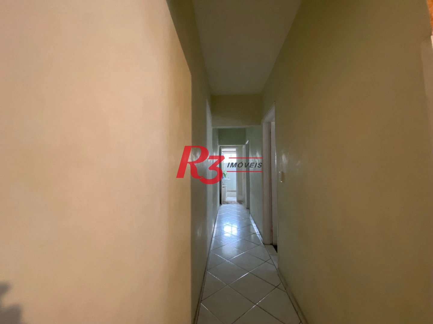 Apartamento com 3 dormitórios à venda, 91 m² por R$ 430.000,00 - Encruzilhada - Santos/SP