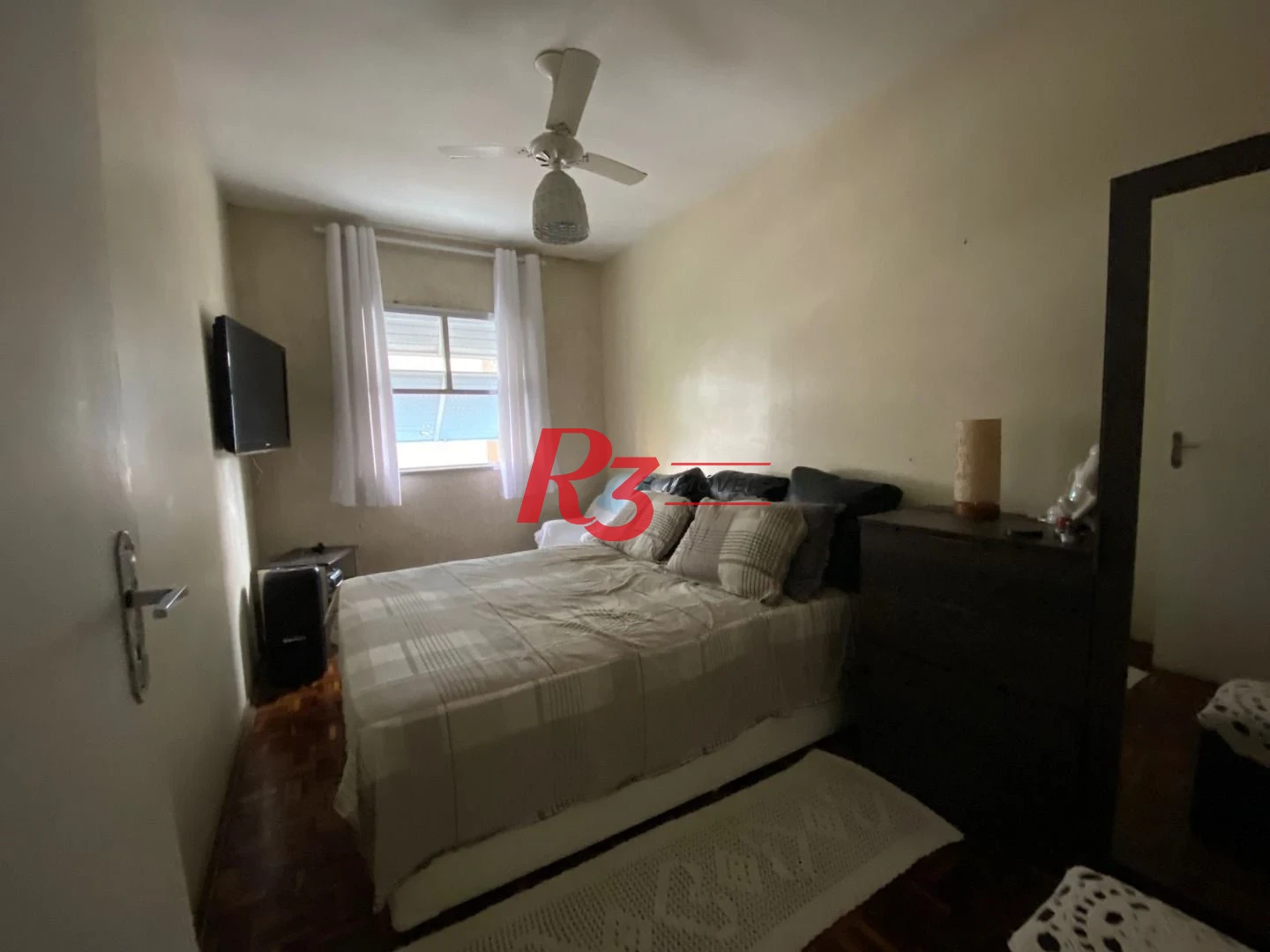 Apartamento com 3 dormitórios à venda, 91 m² por R$ 430.000,00 - Encruzilhada - Santos/SP